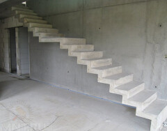 Монтаж бетонных лестниц