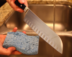 12 способов наточить ножи без точилки с помощью того, что есть в доме