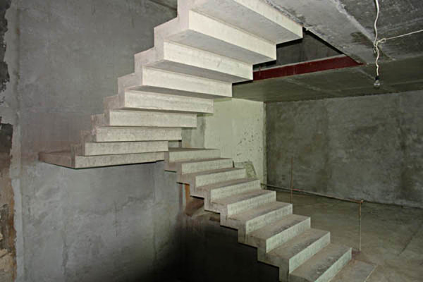 Ступени из бетона для лестниц